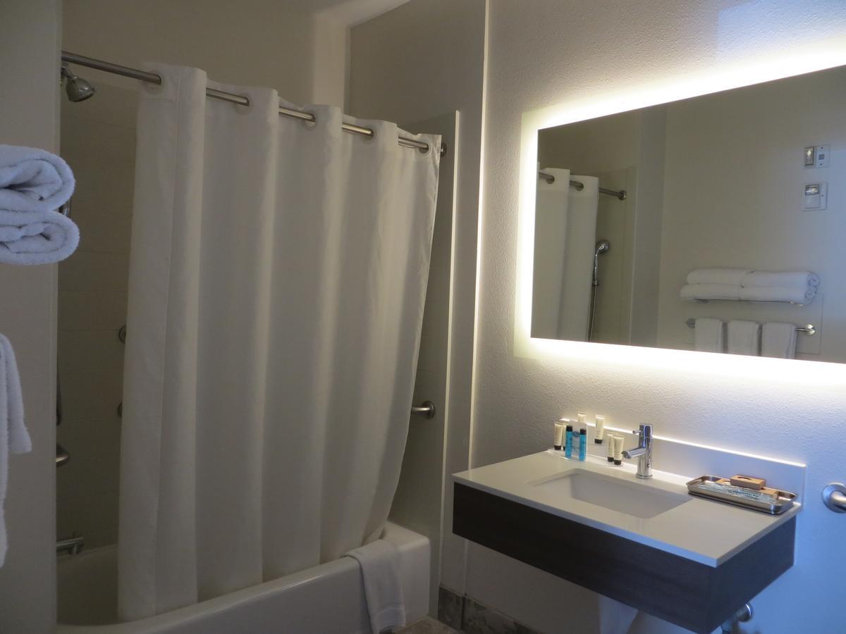 יוסטון Palace Inn Gulf Freeway מראה חיצוני תמונה